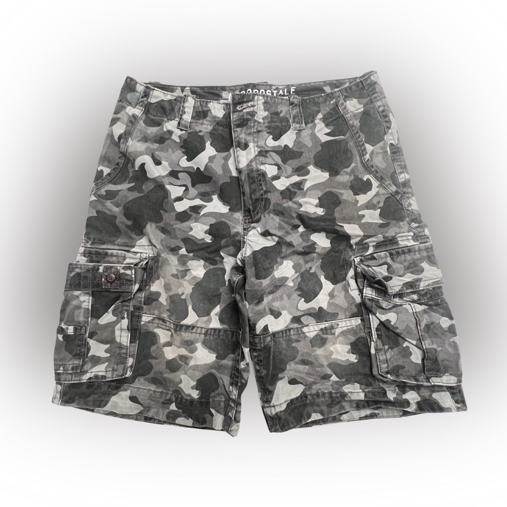 Men’s Aeropostale Gray Camouflage Cargo Shorts Size 34